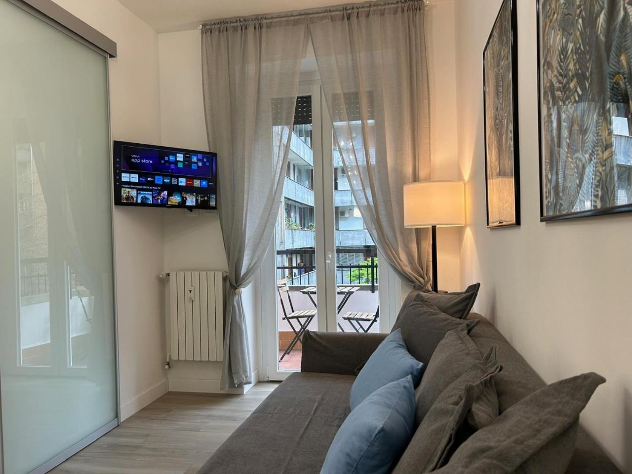 Modern Apartments Mm3 Afforifn Only 15 Min From Duomo Milan Extérieur photo