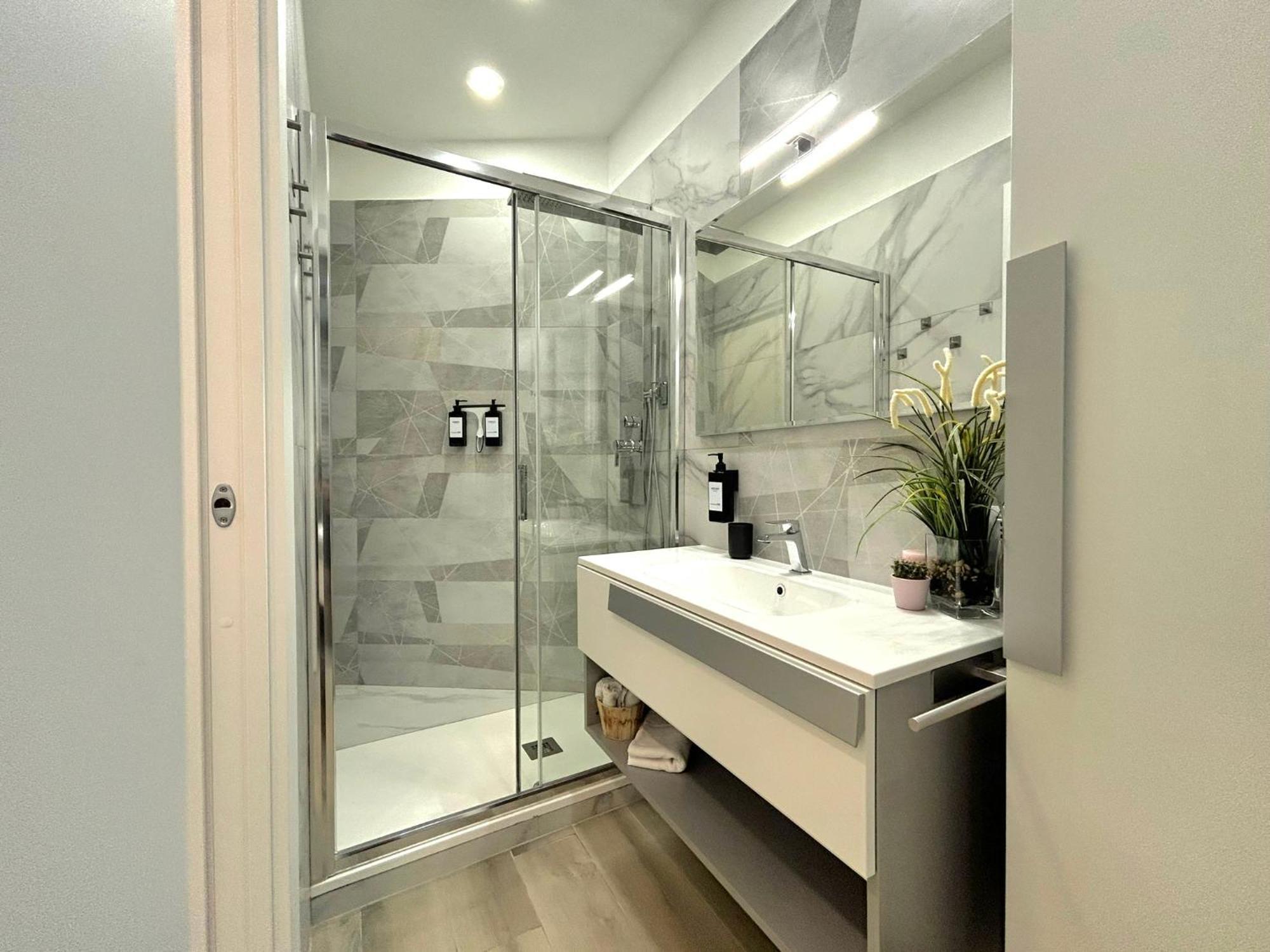 Modern Apartments Mm3 Afforifn Only 15 Min From Duomo Milan Extérieur photo